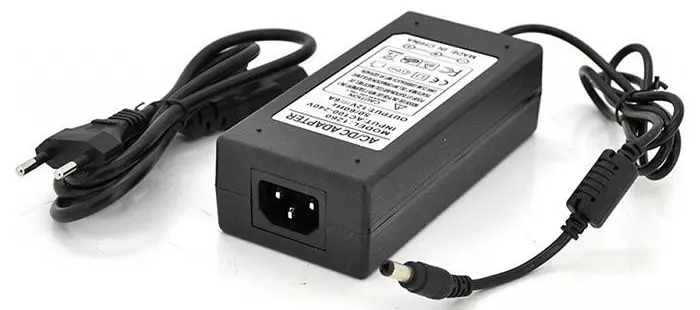 Блок живлення Merlion для ноутбука Asus 19V 4.74A 90W 5.5х2.5мм + каб.жив. (LAS90/19-5.5*2.5/01329)